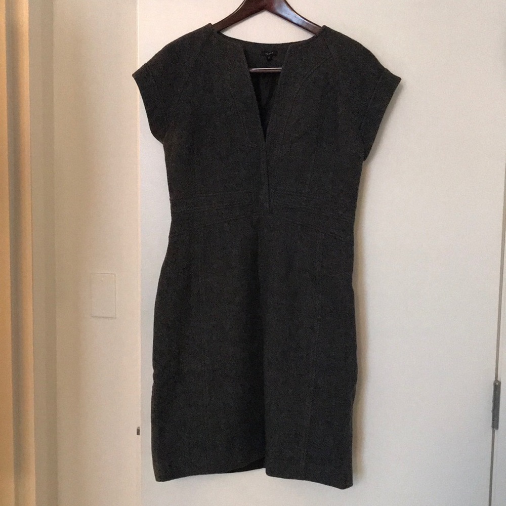 Tocca size 12 lined wool dress with bodice details